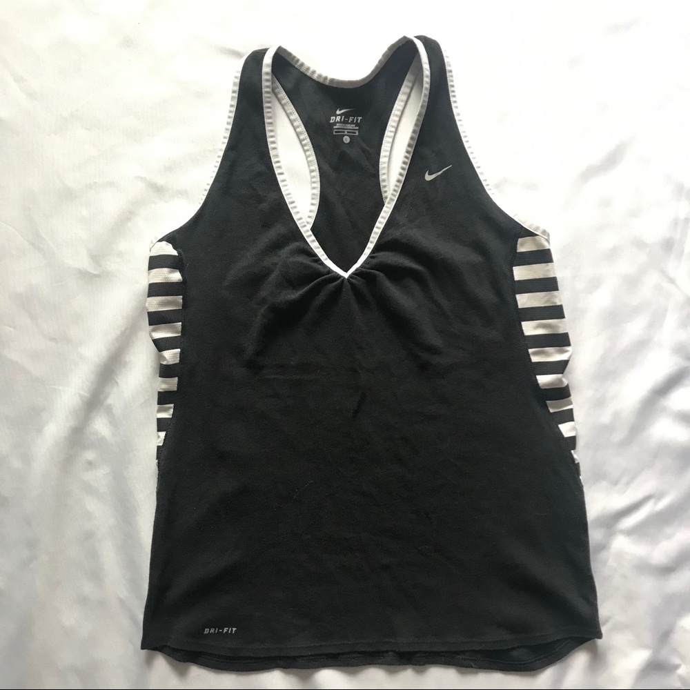 Nike black vneck racerback tank top size Large